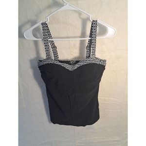 Lands’ End Size 6D Cup Black Tankini Top